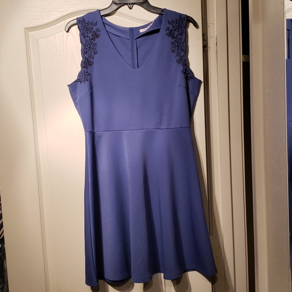 Francesca's Collection Blue dress - Picture 1 of 5